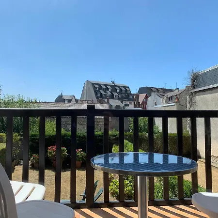 T2 Cosy Avec Terrasse Sud - Centre